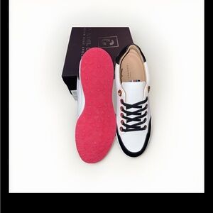 Royal Albartross Women's The Fieldfox Spikeless Golf Shoes